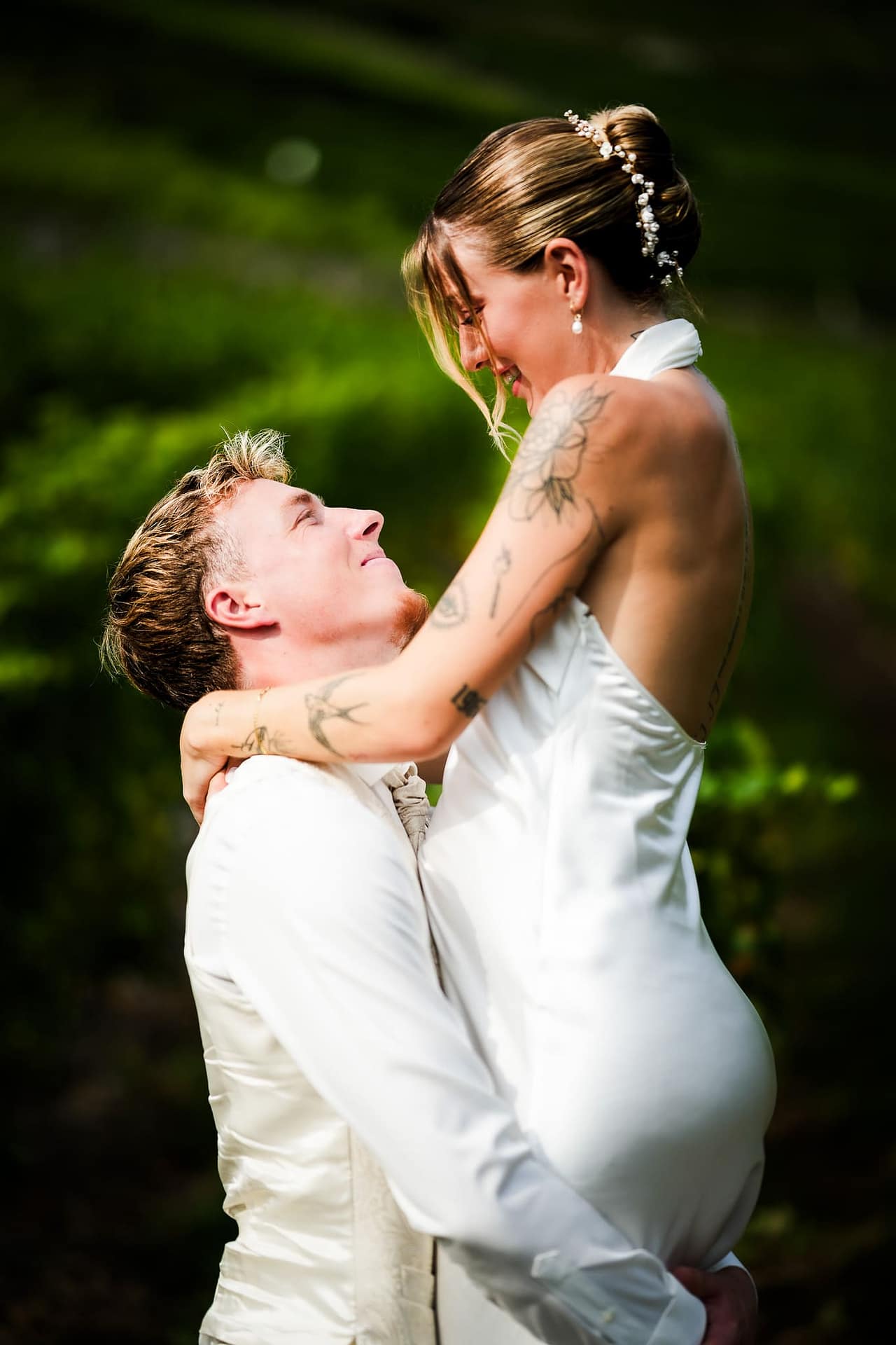 Photographe de mariage uniques et mémorables : Photographe Dis-moi Oui à Aigle mais aussi en Valais et sur Lausanne