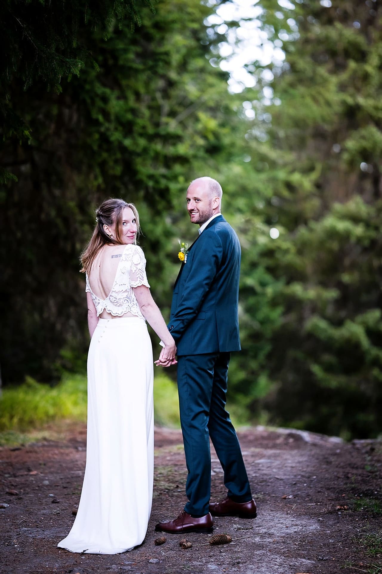 dis-moi oui : séance couple pour mariage en Valais